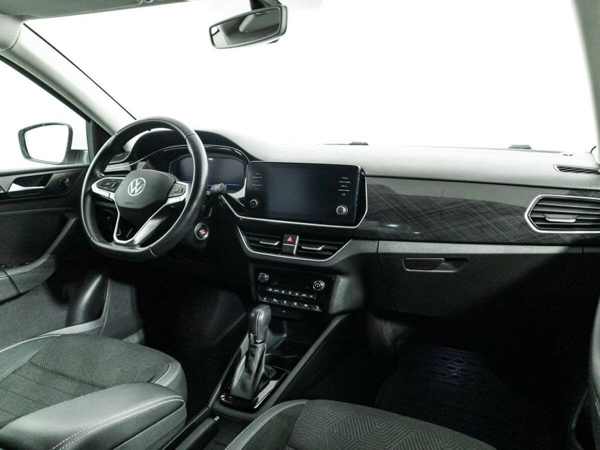 Volkswagen Polo б/у, 2020, Роботизированная. Фото: #8