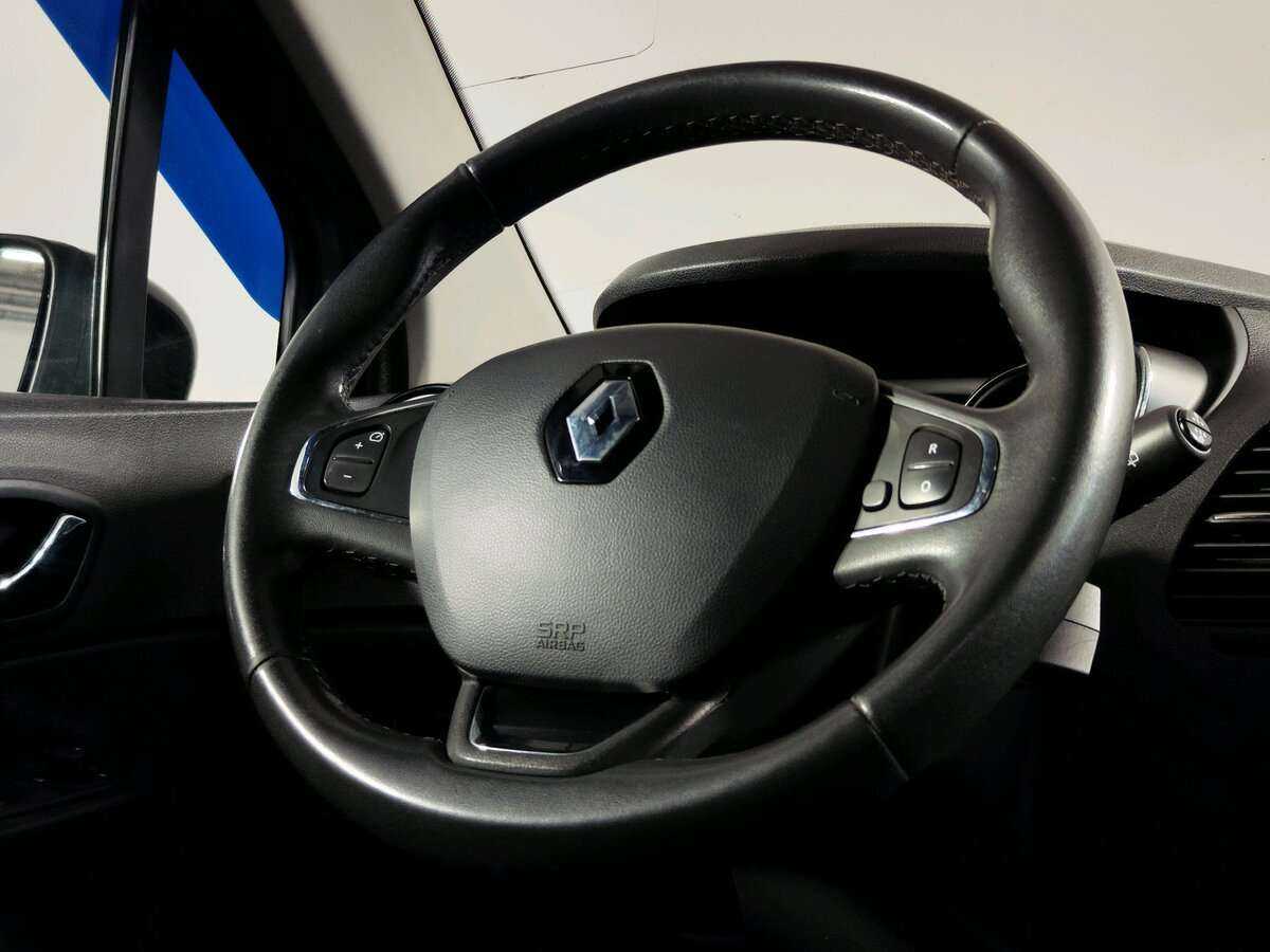 Renault Kaptur б/у, 2016, Механическая. Фото: #12