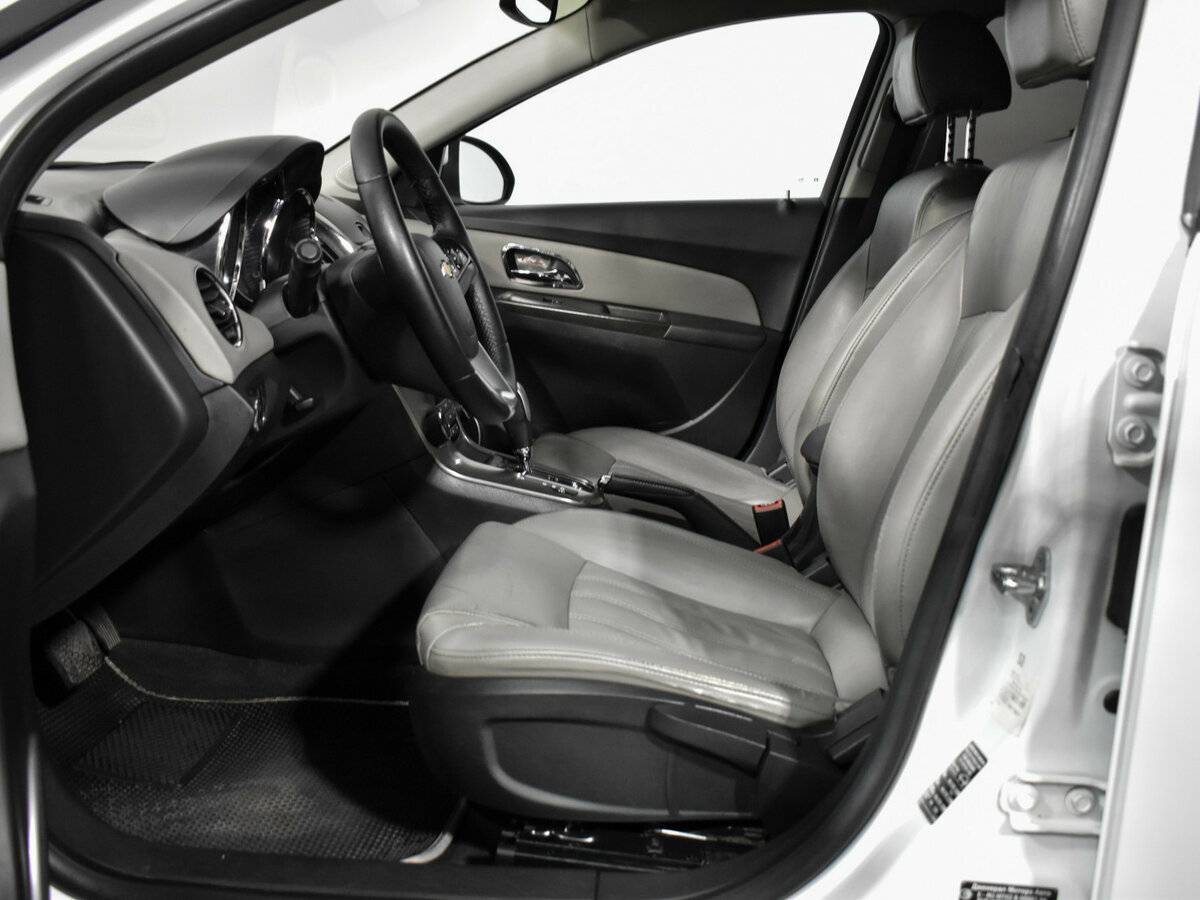 Chevrolet Cruze б/у, 2013, Автоматическая. Фото: #7