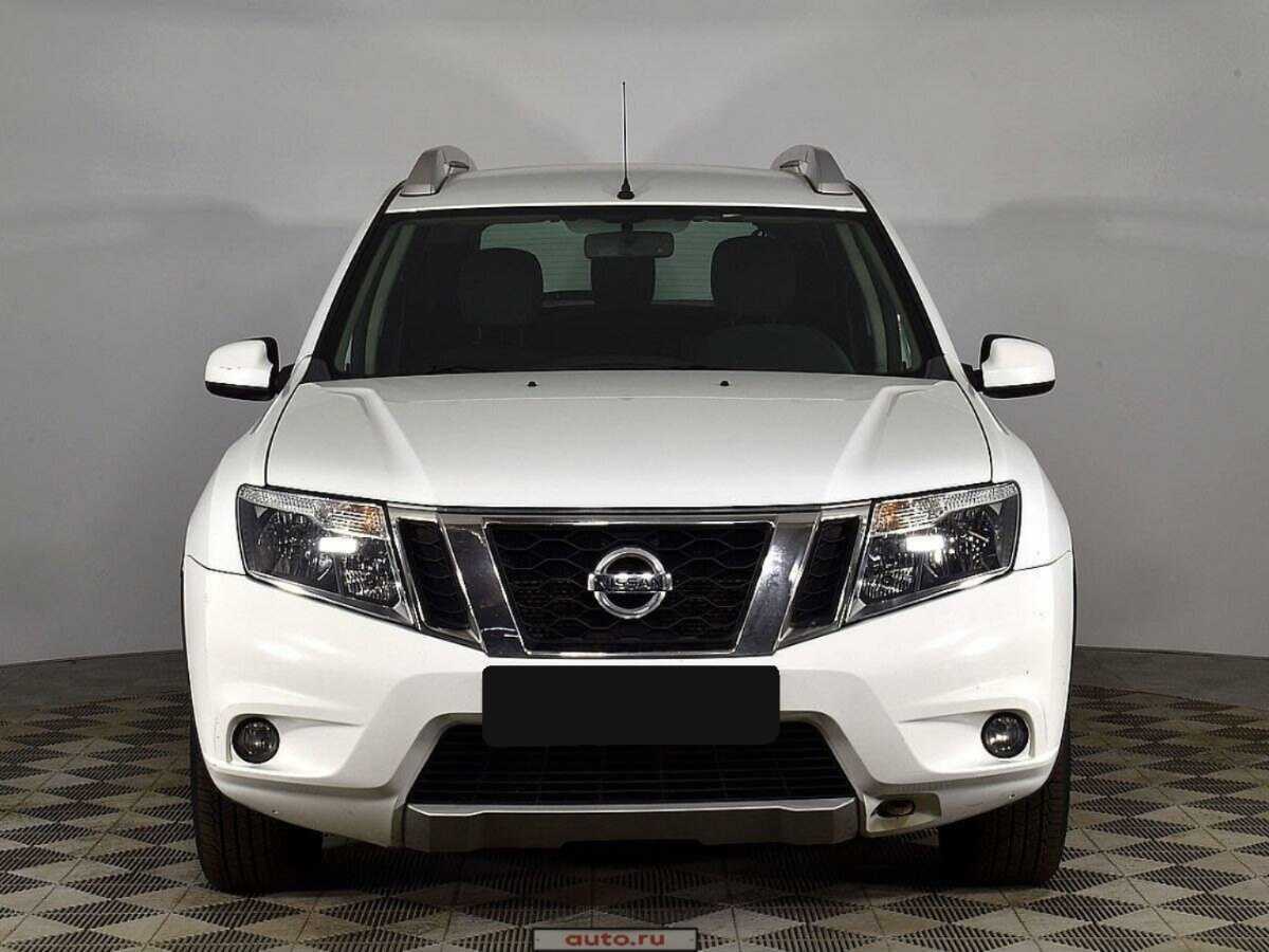 Nissan Terrano б/у, 2014, Автоматическая. Фото: #2