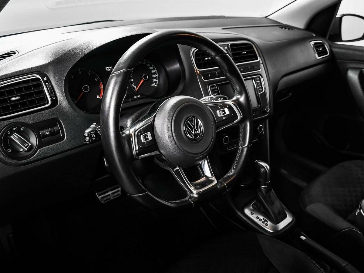 Volkswagen Polo б/у, 2018, Роботизированная. Фото: #11