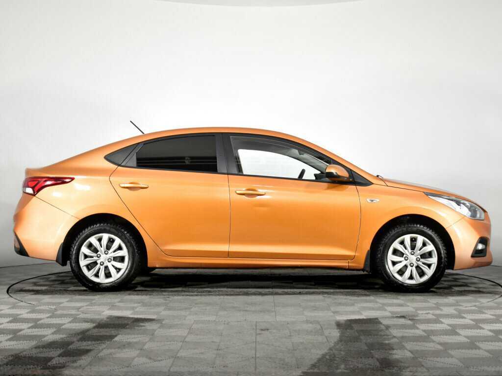 Hyundai Solaris б/у, 2017, Автоматическая. Фото: #3