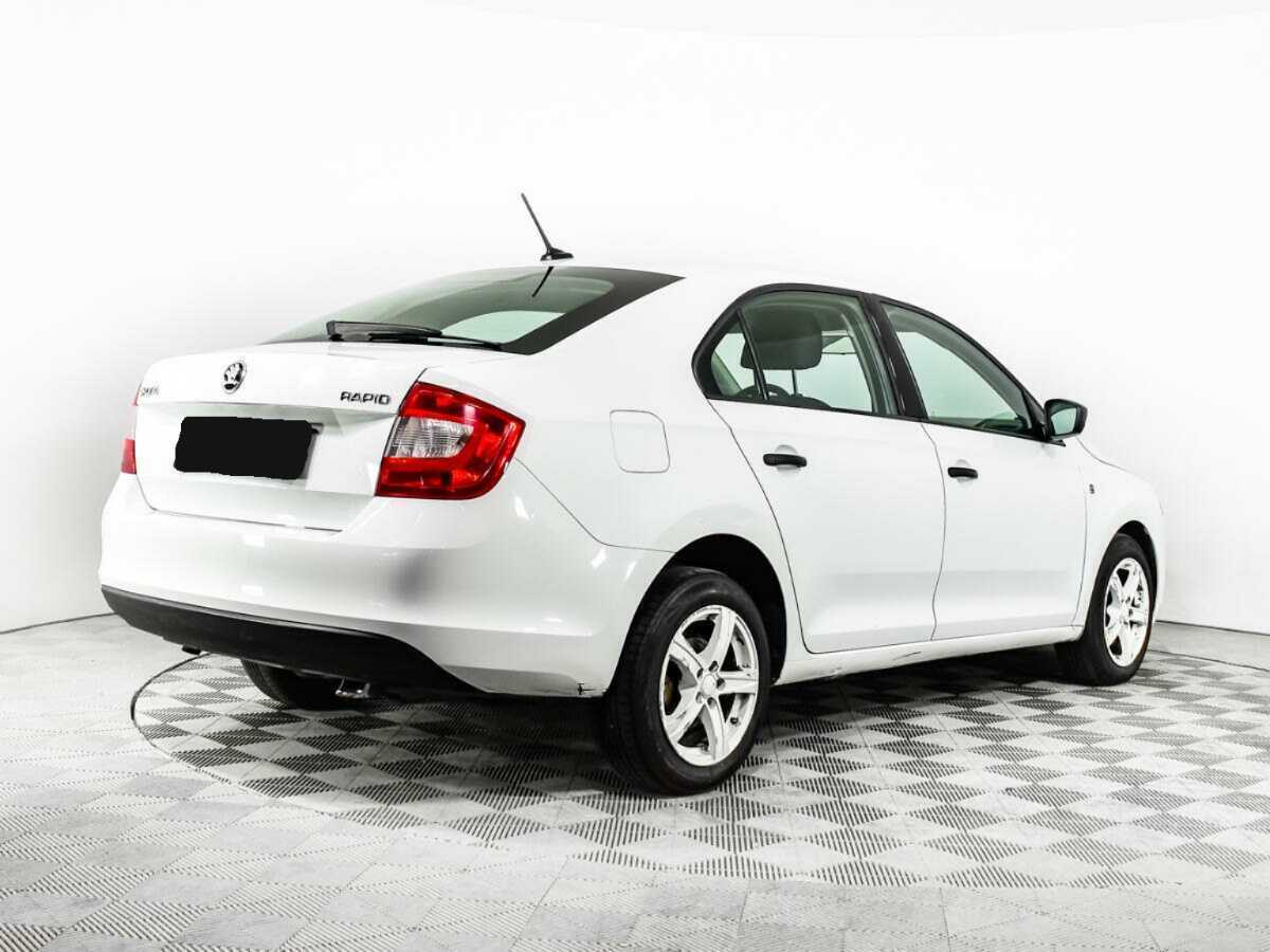 Skoda Rapid б/у, 2017, Механическая. Фото: #4