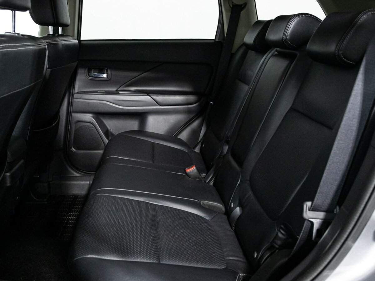 Mitsubishi Outlander б/у, 2012, Вариатор. Фото: #9