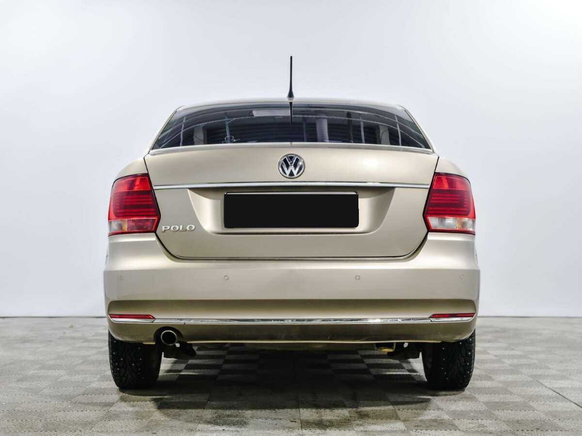 Volkswagen Polo б/у, 2015, Автоматическая. Фото: #4