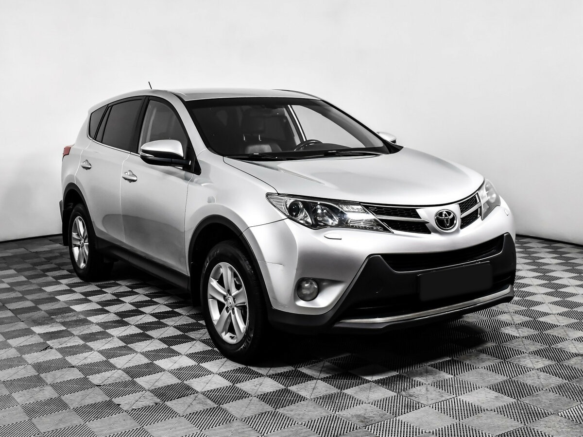 Toyota RAV4 б/у, 2013, Автоматическая. Фото: #2