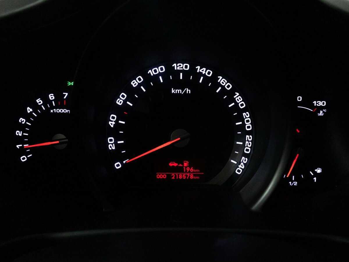 Kia Sportage б/у, 2012, Механическая. Фото: #11