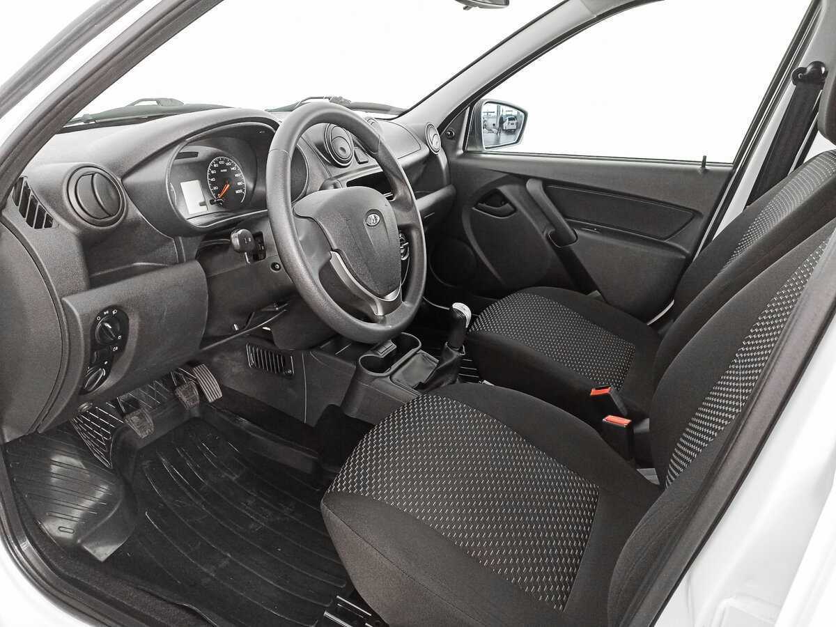 Lada (ВАЗ) Granta б/у, 2018, Механическая. Фото: #9