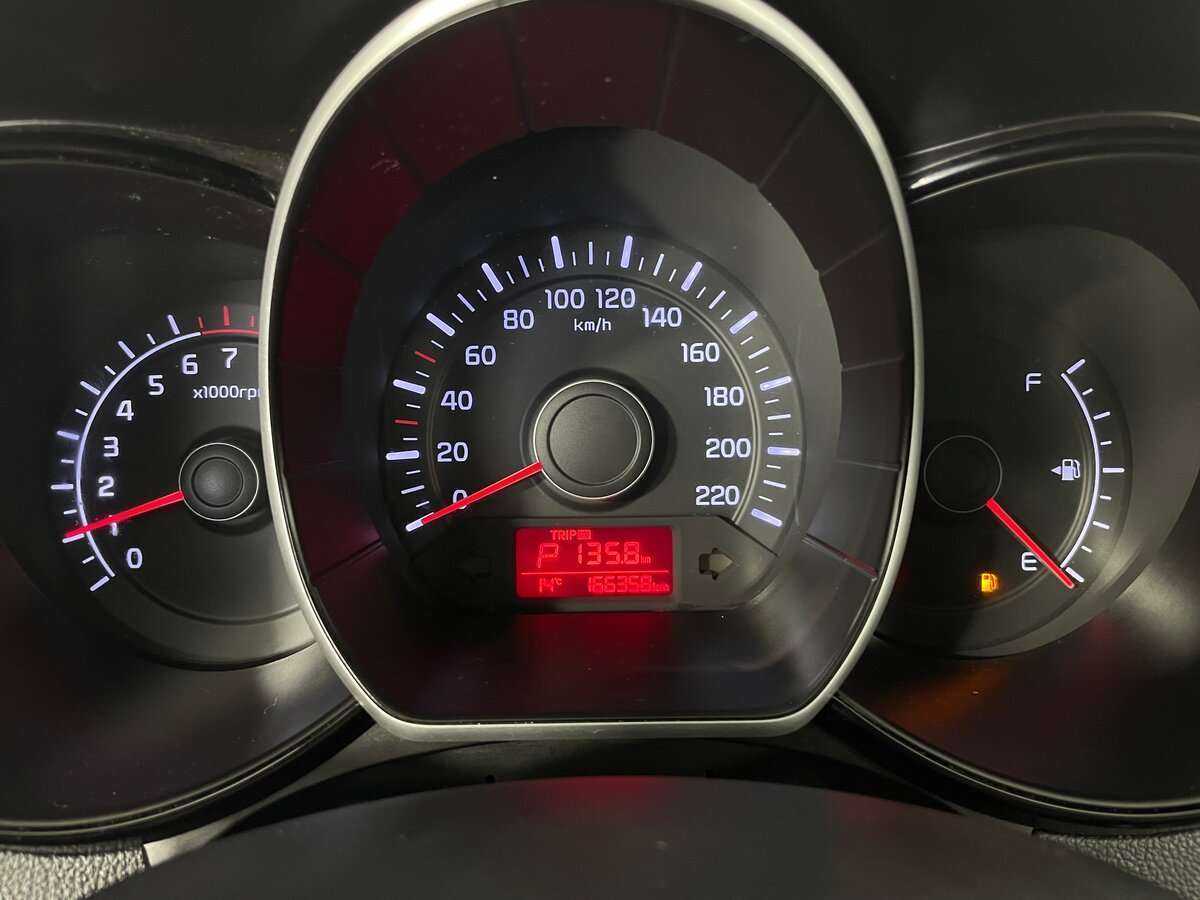 Kia Rio б/у, 2015, Автоматическая. Фото: #11