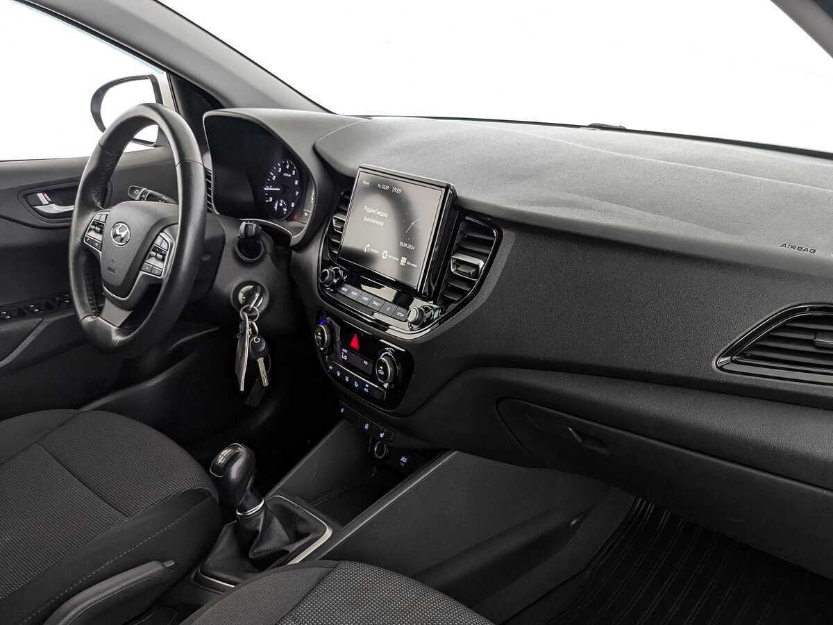 Hyundai Solaris б/у, 2020, Механическая. Фото: #8