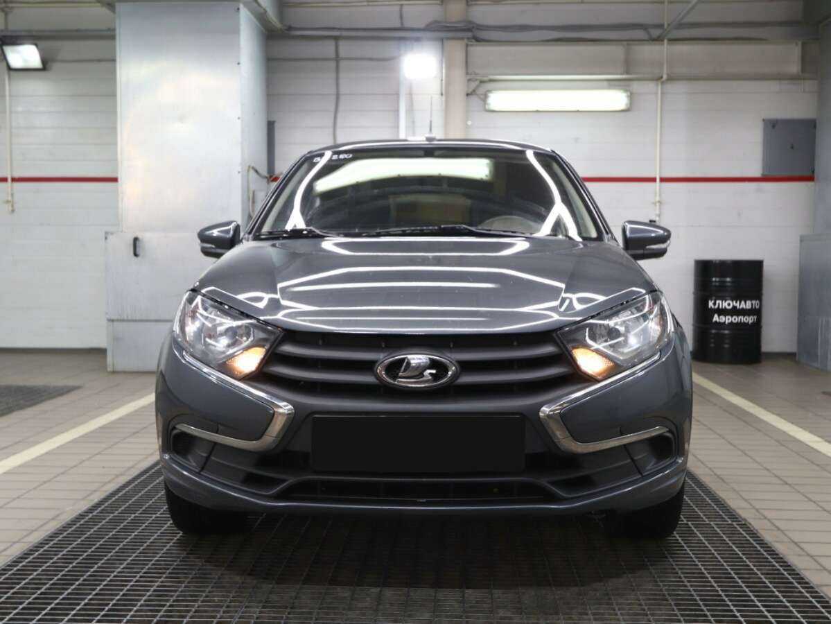 Lada (ВАЗ) Granta б/у, 2020, Механическая. Фото: #1