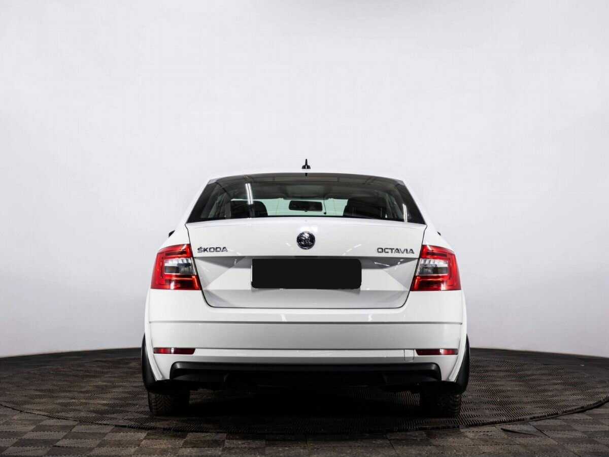 Skoda Octavia б/у, 2019, Механическая. Фото: #4