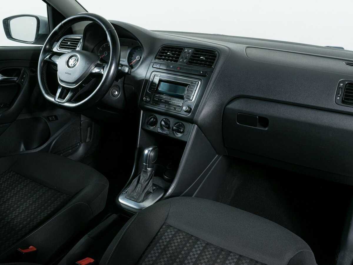 Volkswagen Polo б/у, 2017, Автоматическая. Фото: #7