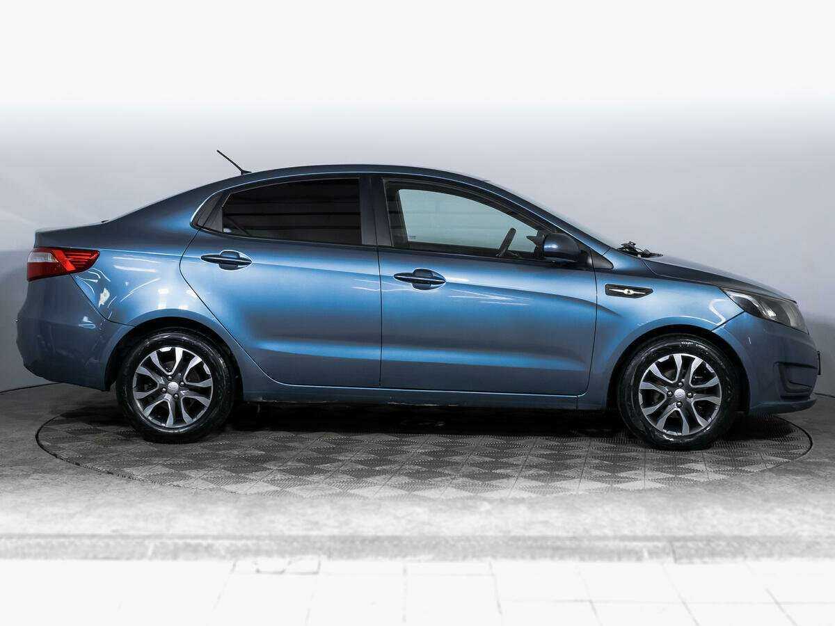 Kia Rio б/у, 2013, Автоматическая. Фото: #3