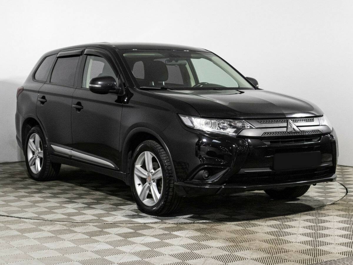 Mitsubishi Outlander б/у, 2017, Вариатор. Фото: #2