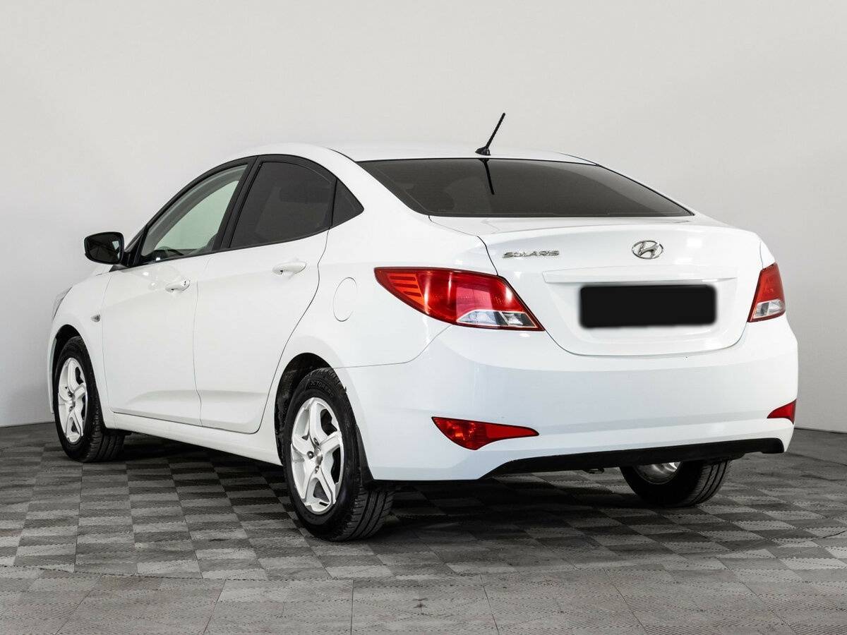 Hyundai Solaris б/у, 2016, Механическая. Фото: #5