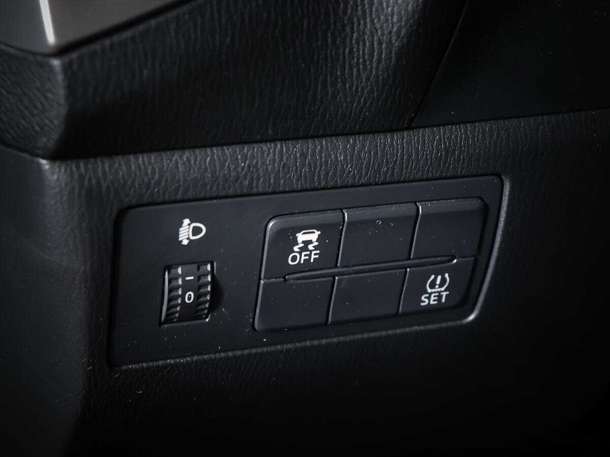 Mazda 3 б/у, 2018, Автоматическая. Фото: #18