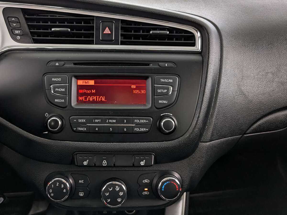 Kia Ceed б/у, 2015, Автоматическая. Фото: #11