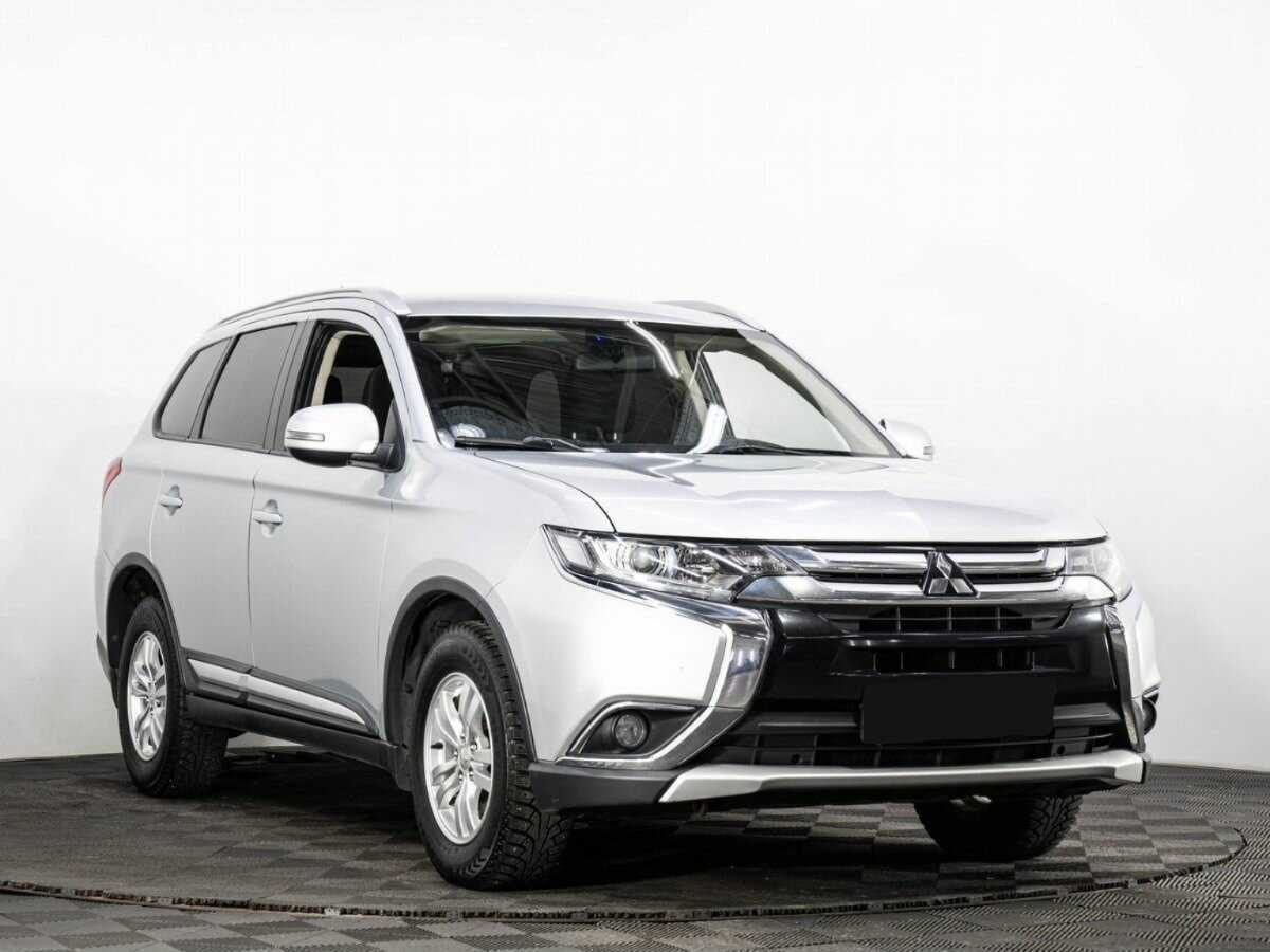 Mitsubishi Outlander б/у, 2016, Вариатор. Фото: #2