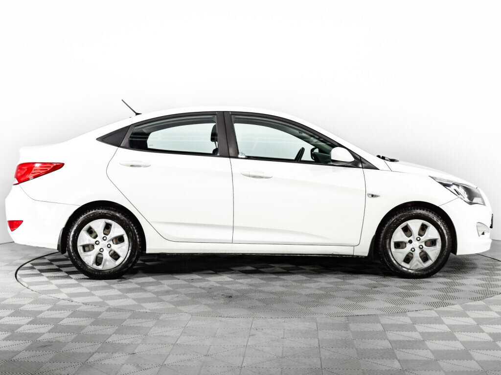 Hyundai Solaris б/у, 2016, Механическая. Фото: #3