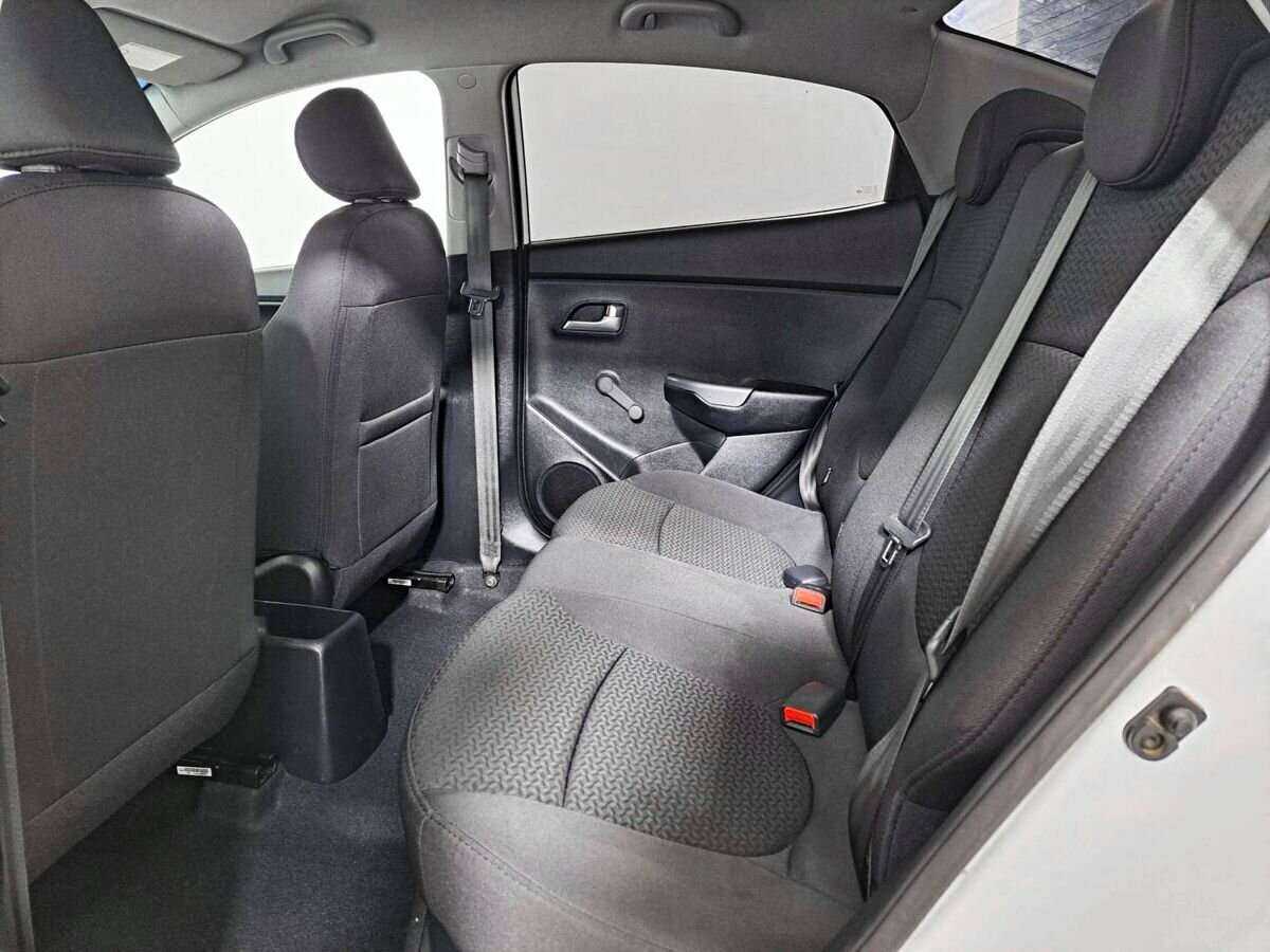 Kia Rio б/у, 2016, Механическая. Фото: #9