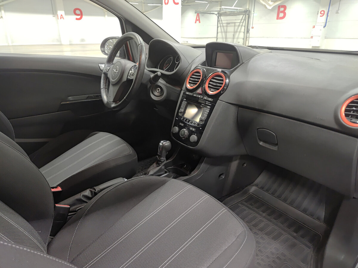 Opel Corsa б/у, 2012, Автоматическая. Фото: #10