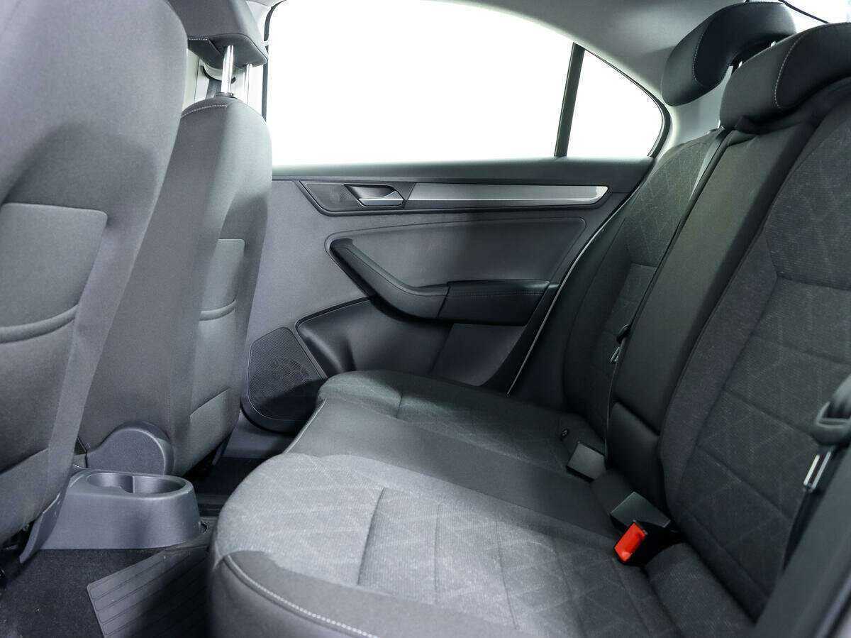 Volkswagen Polo б/у, 2022, Автоматическая. Фото: #10