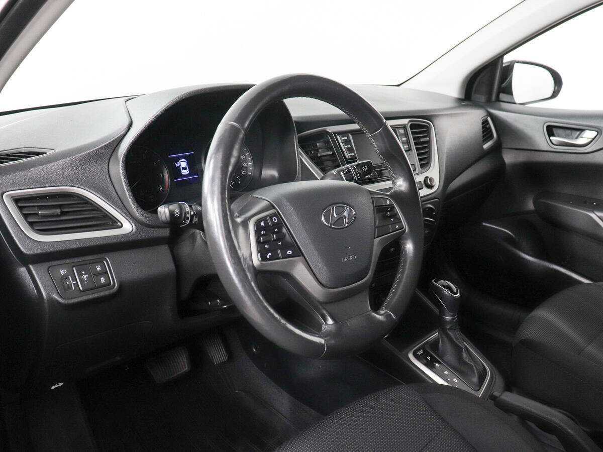 Hyundai Solaris б/у, 2018, Автоматическая. Фото: #8