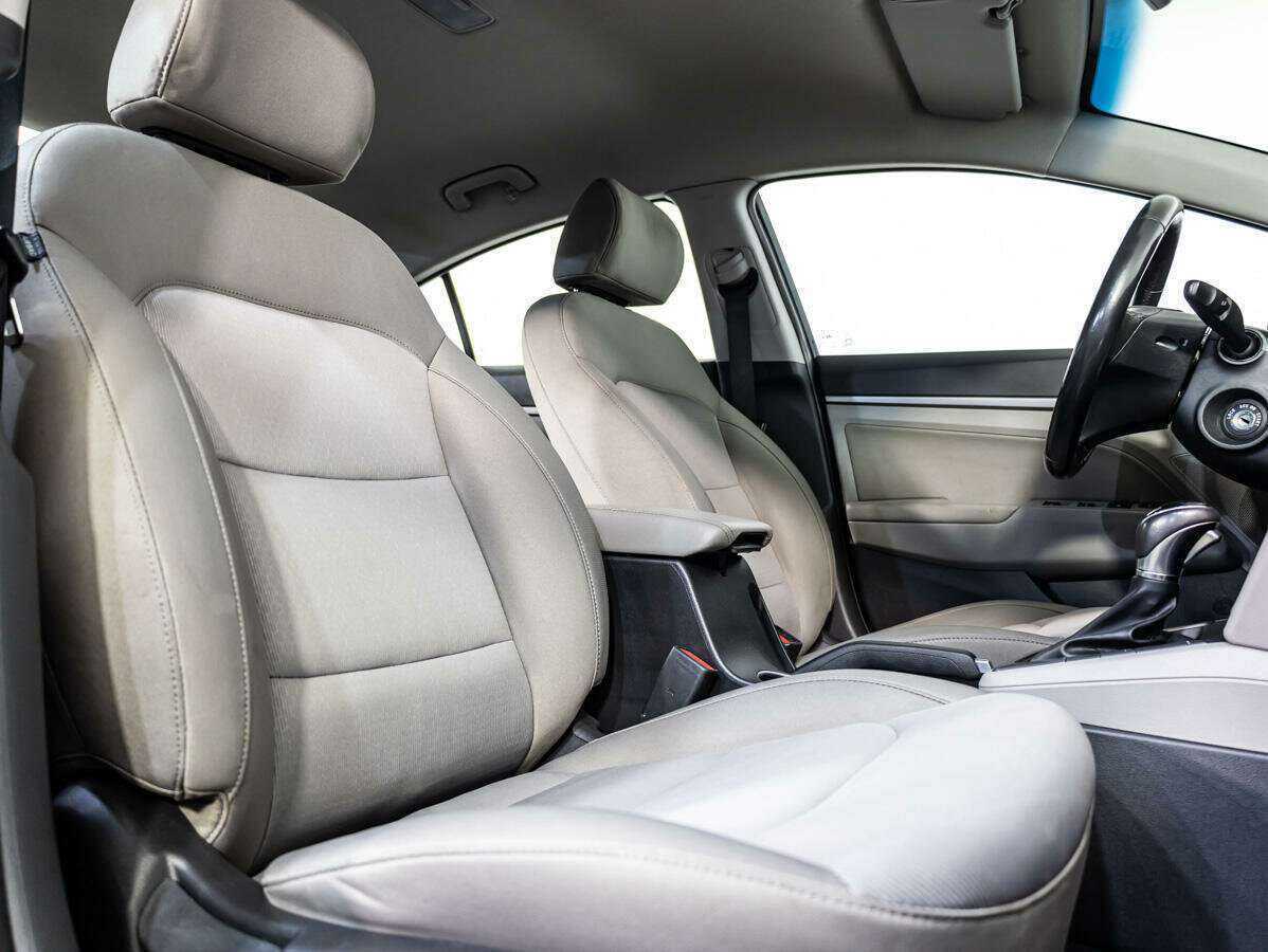 Hyundai Elantra б/у, 2018, Автоматическая. Фото: #10