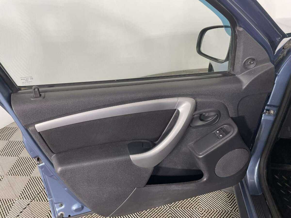 Renault Duster б/у, 2012, Механическая. Фото: #7