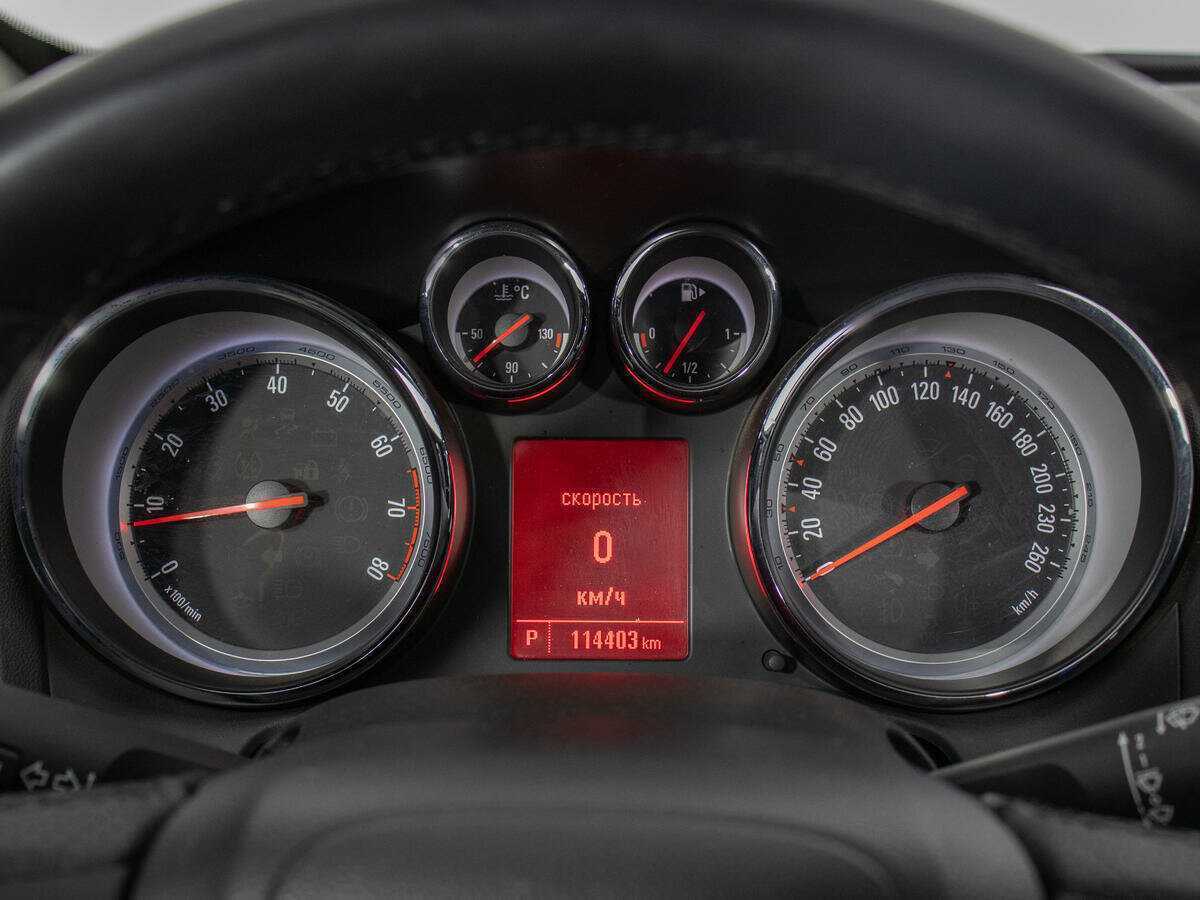 Opel Astra б/у, 2014, Автоматическая. Фото: #11