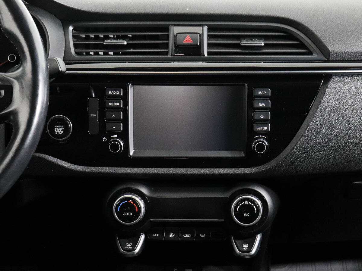 Kia Rio б/у, 2017, Автоматическая. Фото: #11