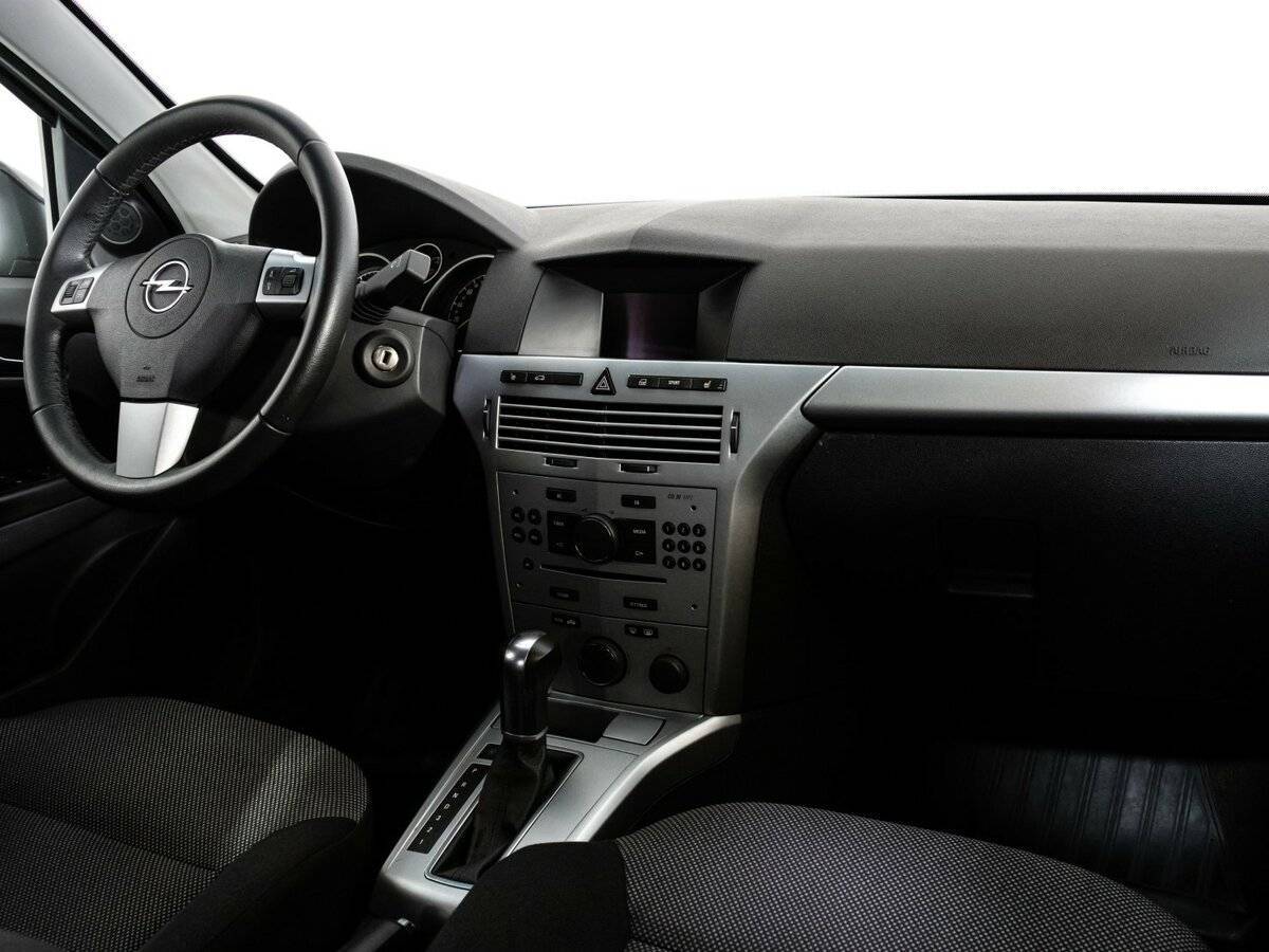 Opel Astra б/у, 2014, Автоматическая. Фото: #8