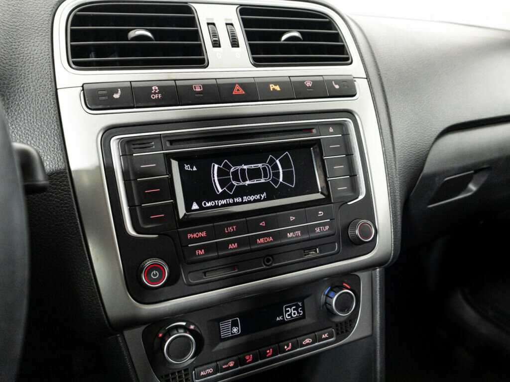 Volkswagen Polo б/у, 2017, Роботизированная. Фото: #14