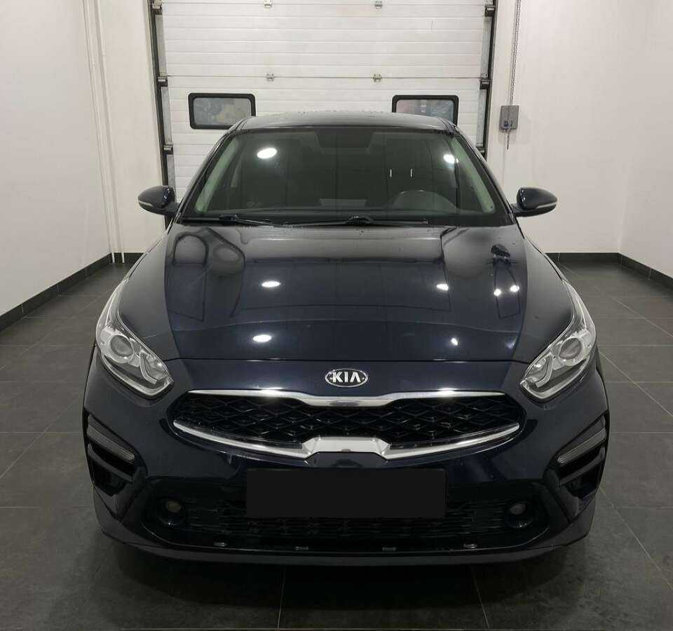 Kia Cerato б/у, 2019, Автоматическая. Фото: #1