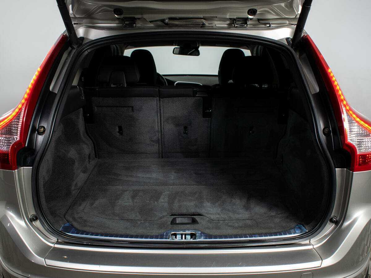 Volvo XC60 б/у, 2014, Автоматическая. Фото: #11