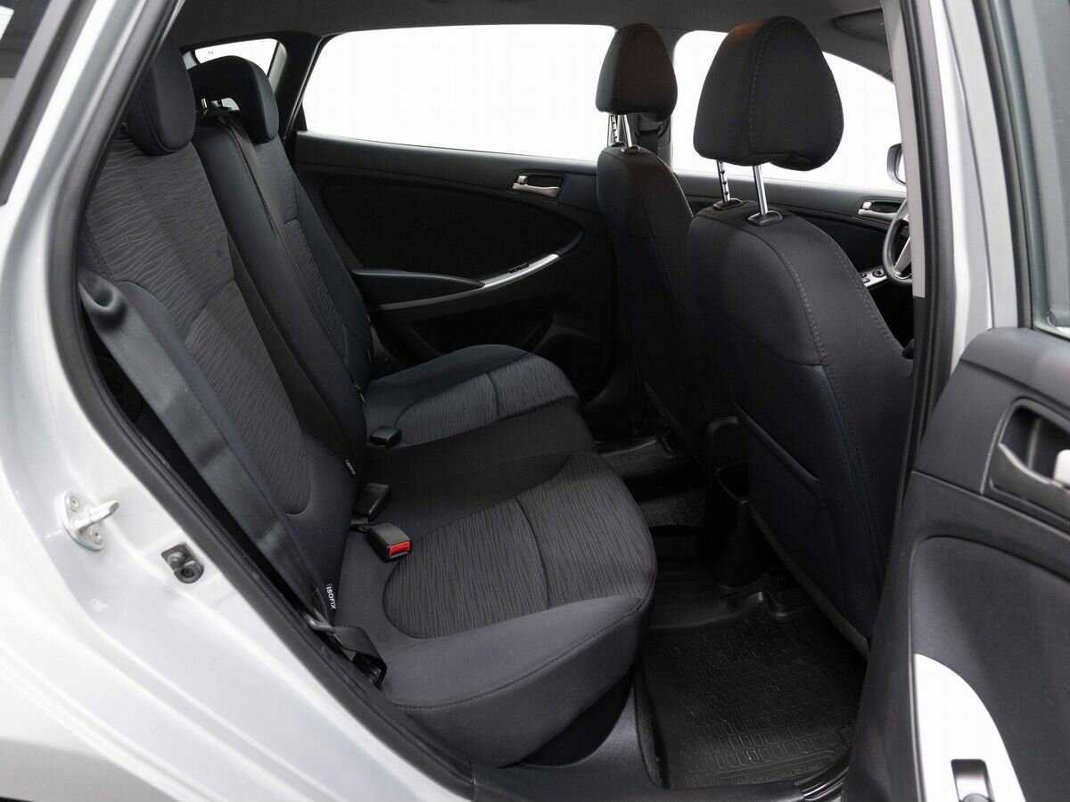 Hyundai Solaris б/у, 2016, Автоматическая. Фото: #10