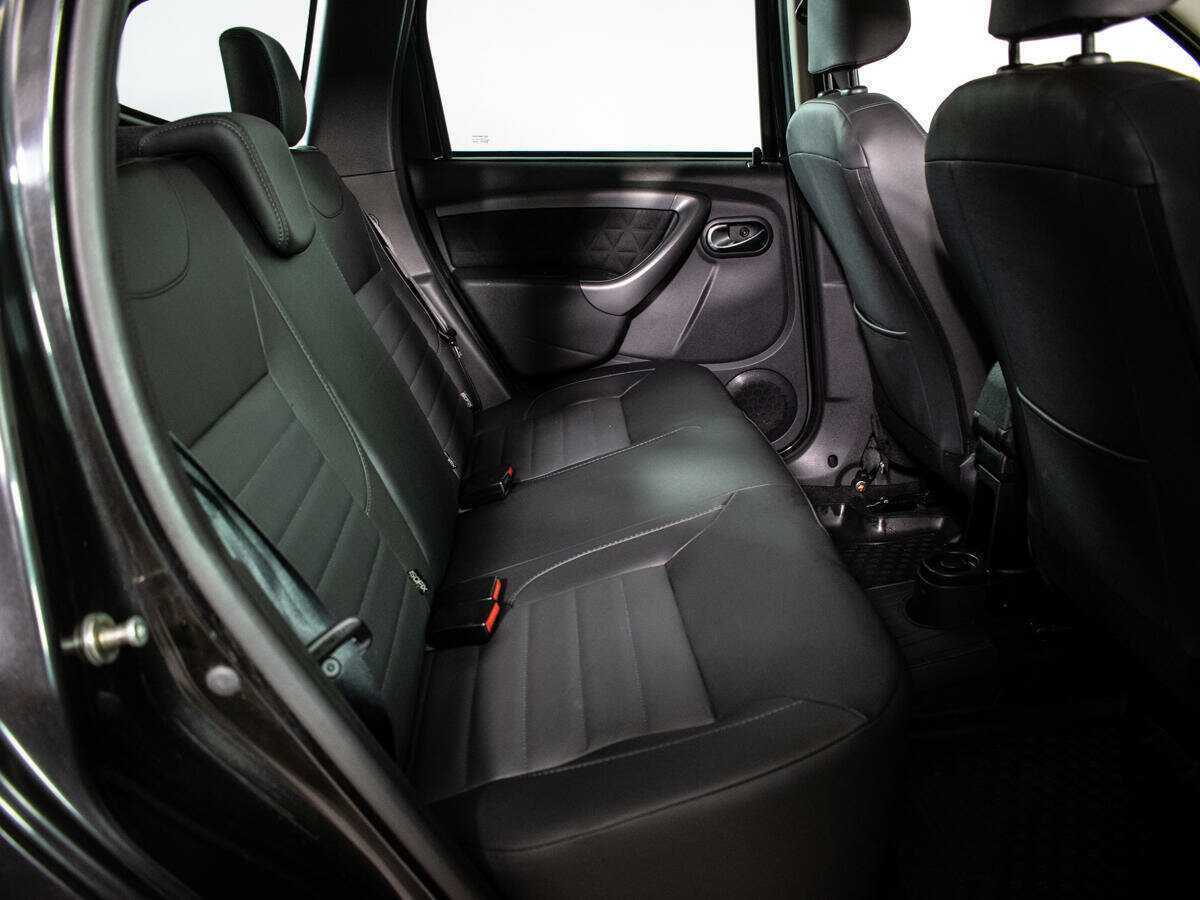 Renault Duster б/у, 2015, Автоматическая. Фото: #9