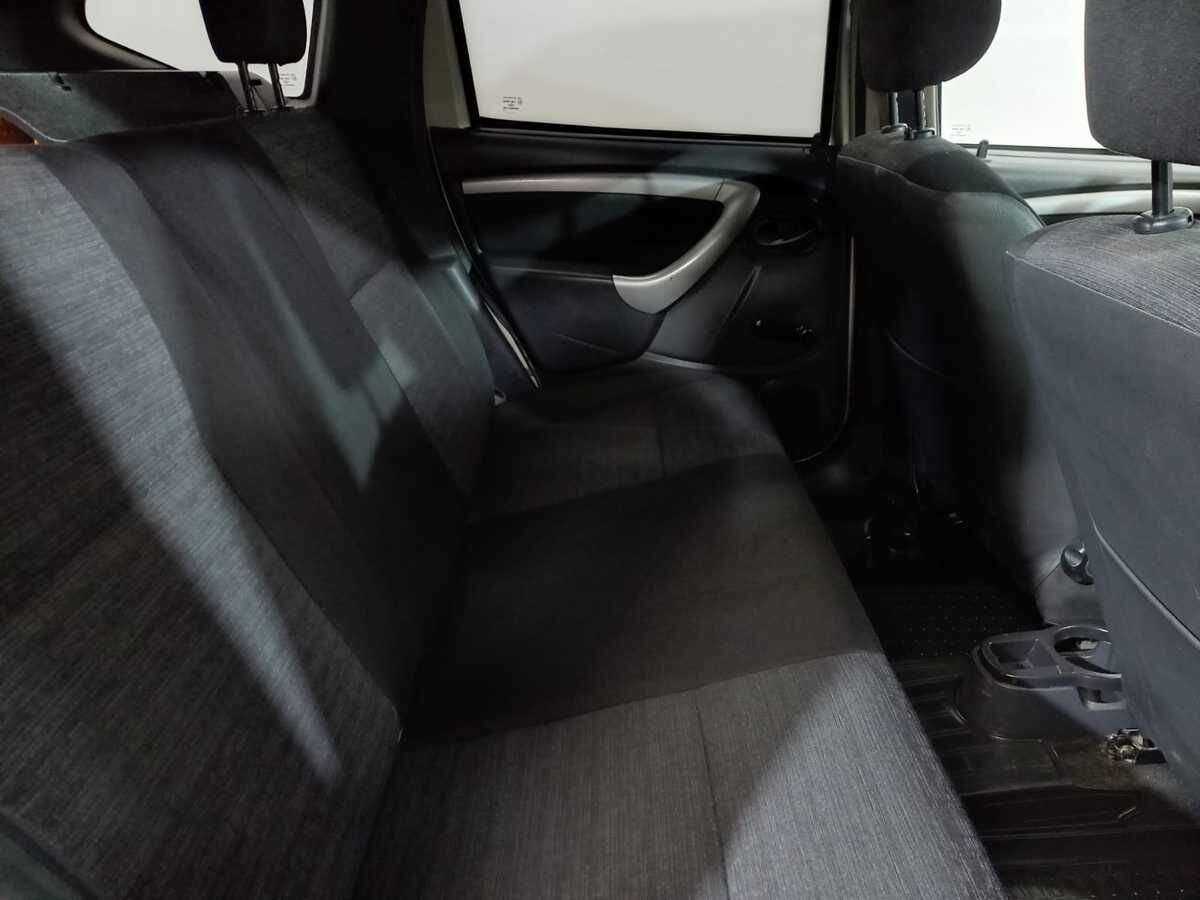 Renault Duster б/у, 2014, Механическая. Фото: #10
