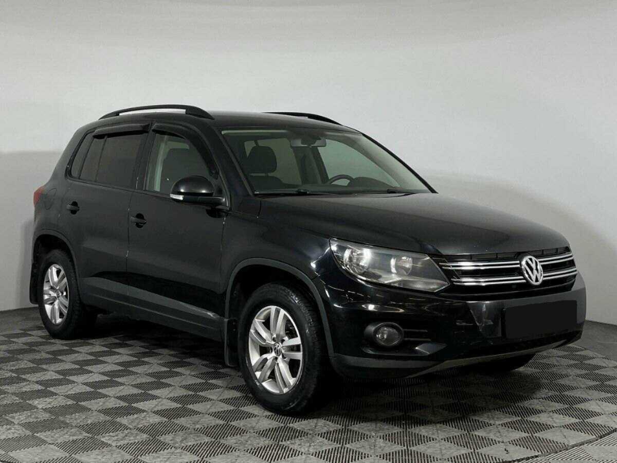 Volkswagen Tiguan б/у, 2014, Автоматическая. Фото: #2
