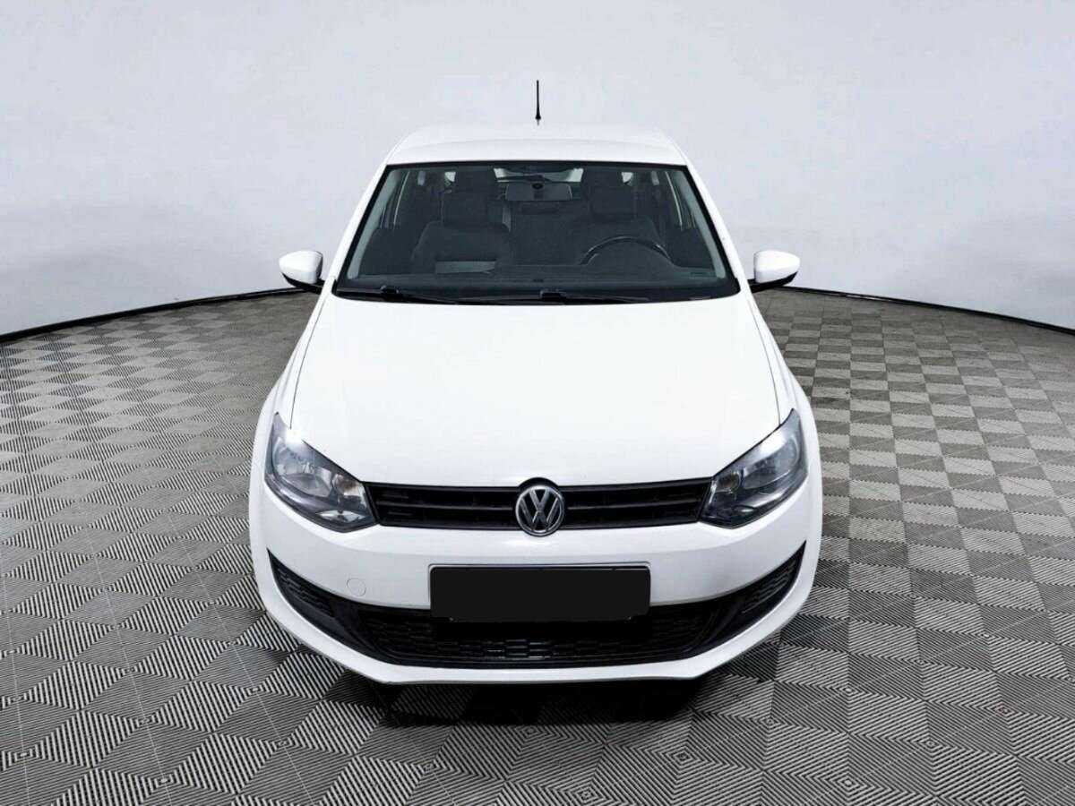 Volkswagen Polo б/у, 2012, Механическая. Фото: #1