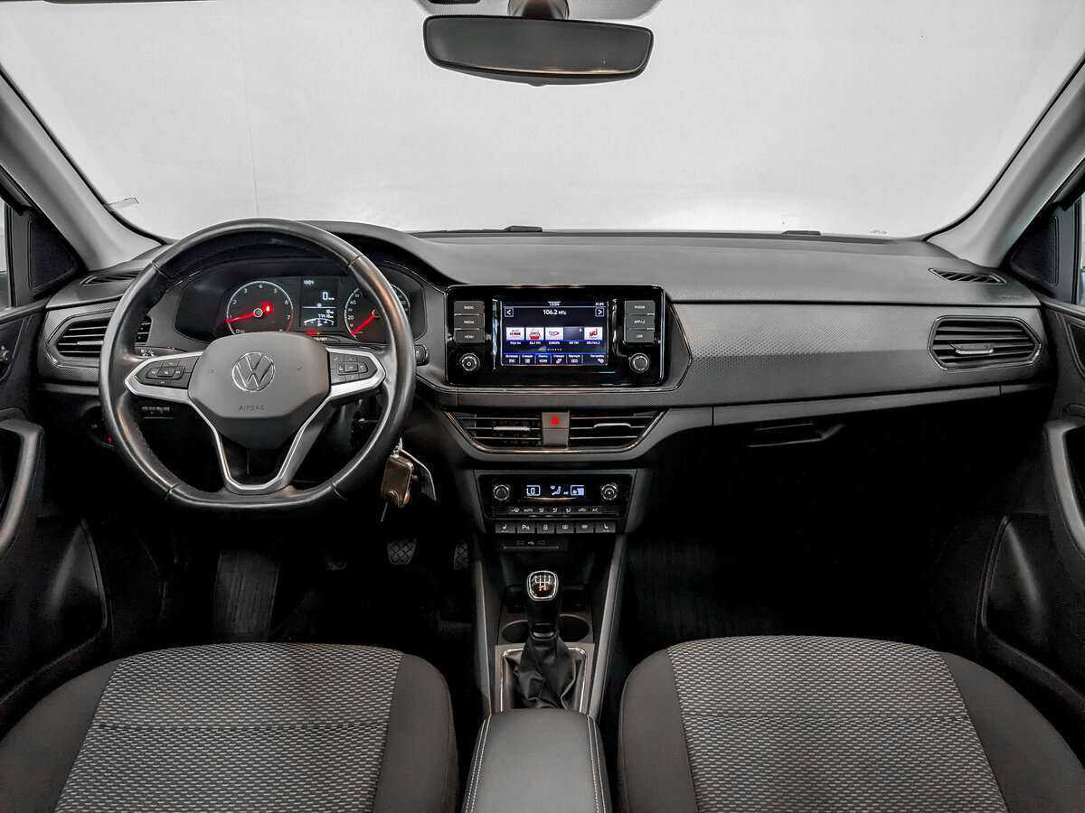 Volkswagen Polo б/у, 2020, Механическая. Фото: #12