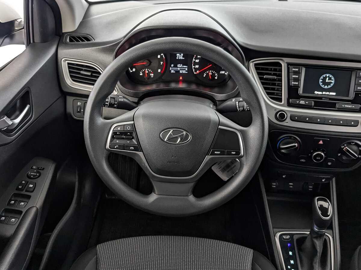 Hyundai Solaris б/у, 2022, Автоматическая. Фото: #16