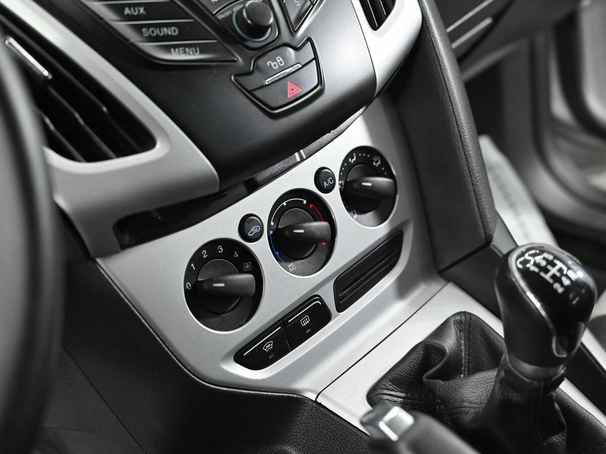 Ford Focus б/у, 2014, Механическая. Фото: #10