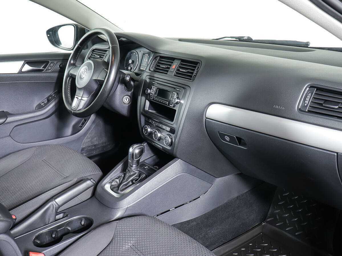 Volkswagen Jetta б/у, 2012, Автоматическая. Фото: #7