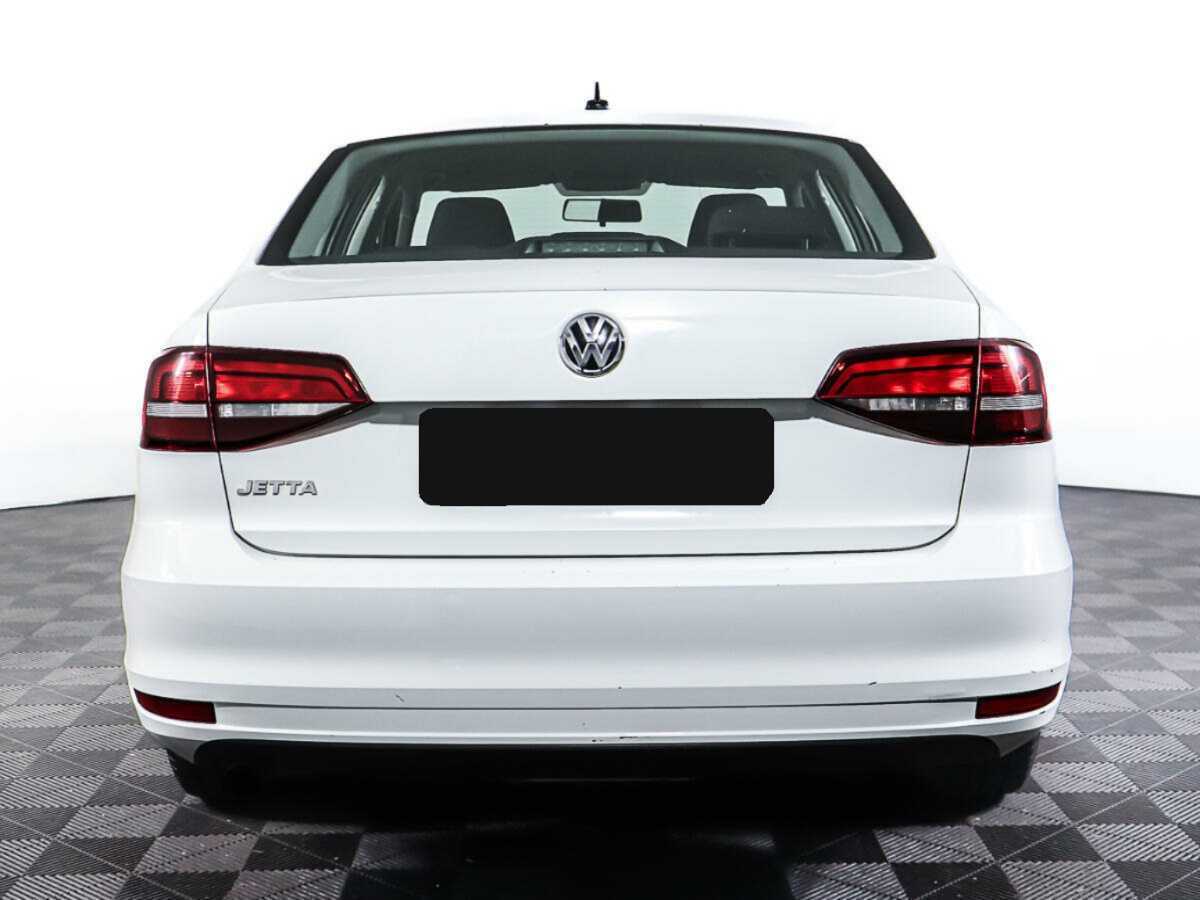 Volkswagen Jetta б/у, 2016, Автоматическая. Фото: #2