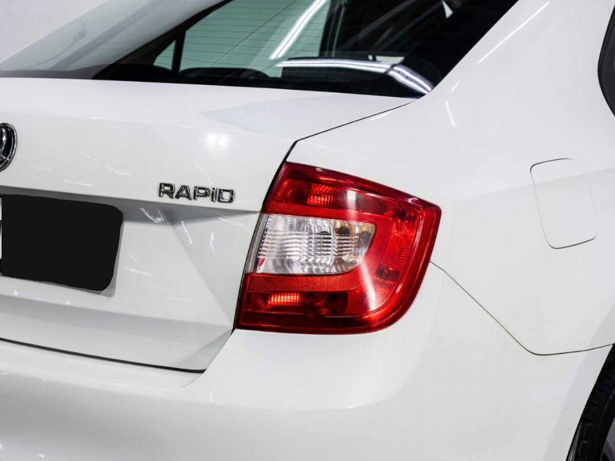 Skoda Rapid б/у, 2015, Автоматическая. Фото: #21