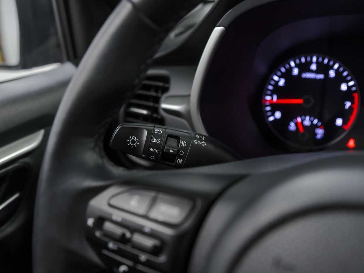 Kia Rio б/у, 2021, Автоматическая. Фото: #6