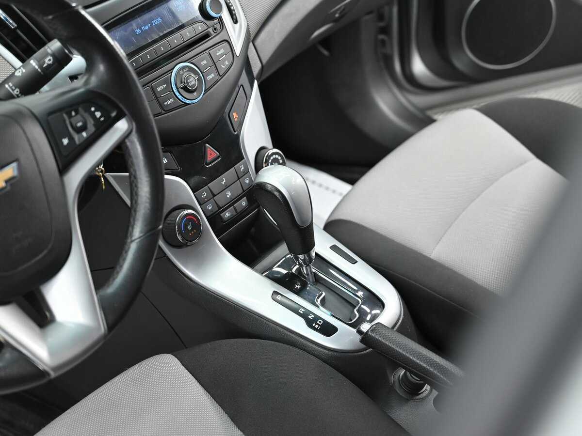 Chevrolet Cruze б/у, 2013, Автоматическая. Фото: #11