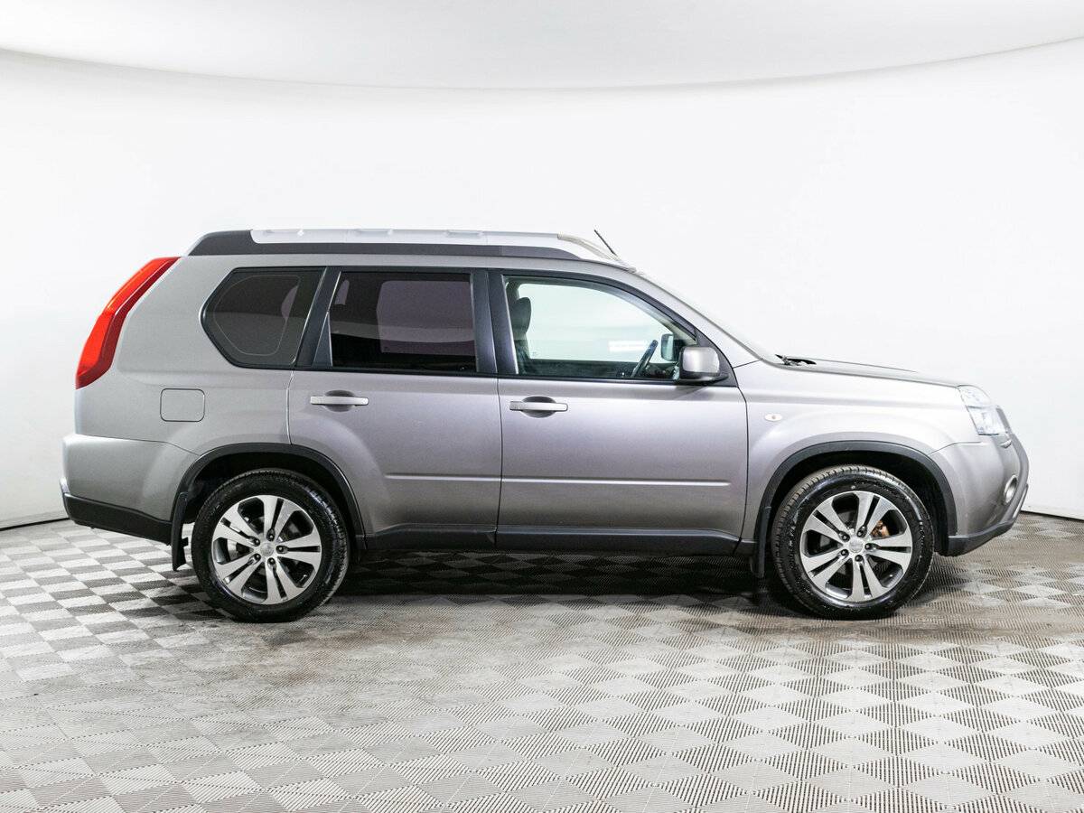 Nissan X-Trail б/у, 2013, Механическая. Фото: #3